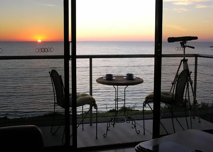Clifftop Apartments Portland Vic